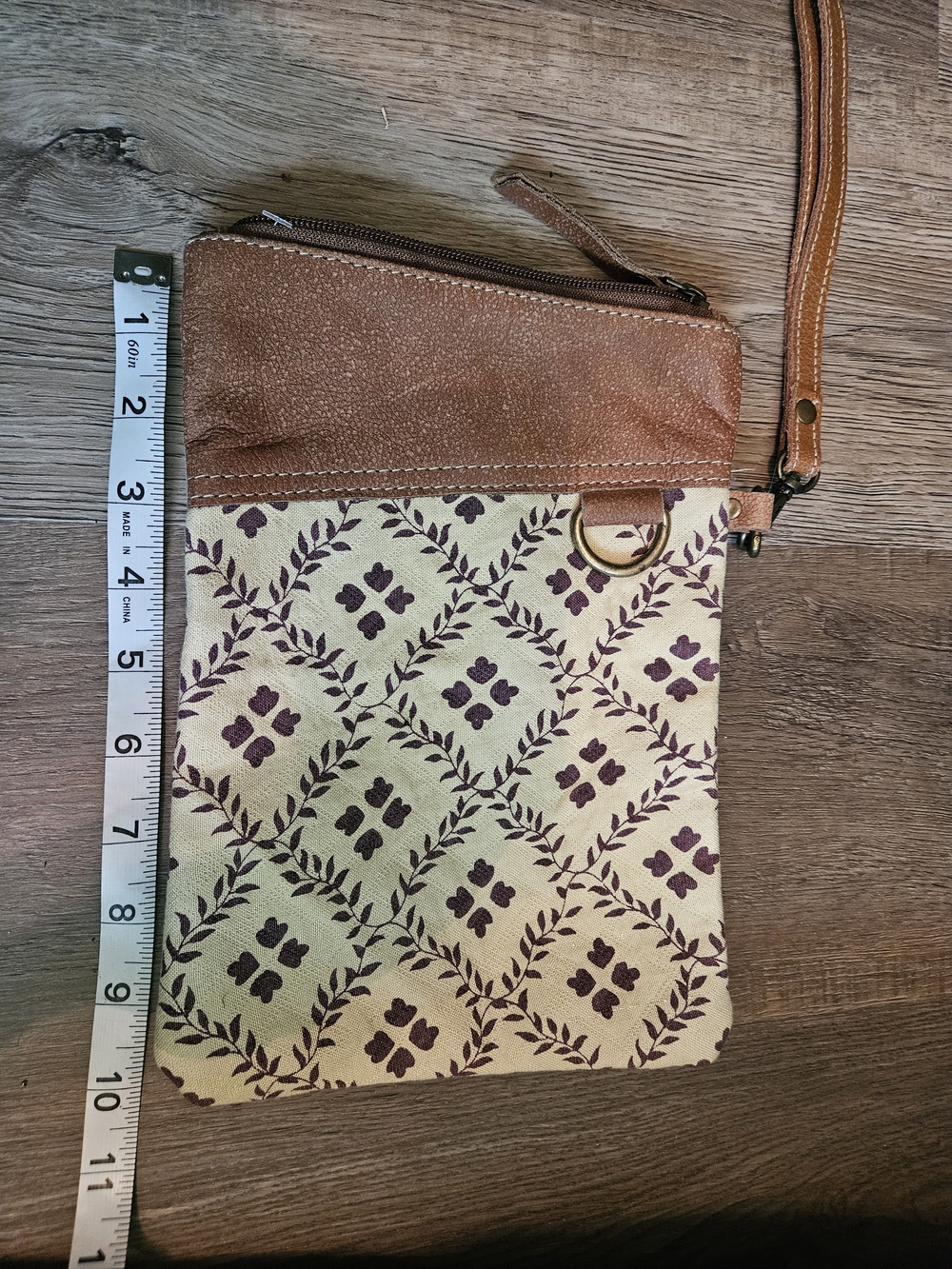 Canvas and Leather Wristlet Crossbody Bag - Cream with Pattern - Picture 3 of 5